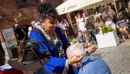 Intronizacja Króla Kurkowego.