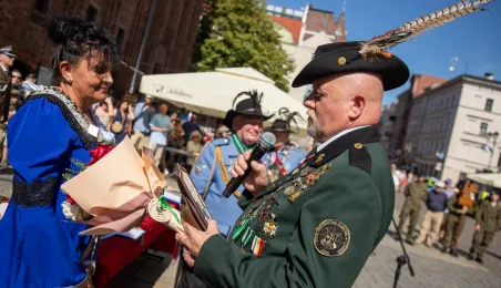 Intronizacja Króla Kurkowego.