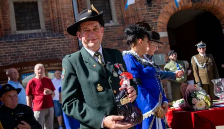 Intronizacja Króla Kurkowego.