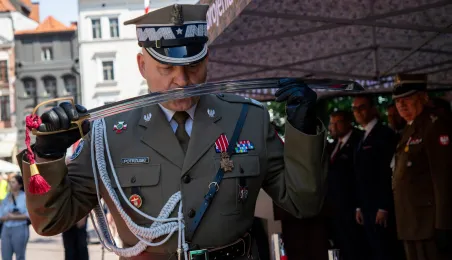 Promocja oficerska na Rynku Staromiejskim