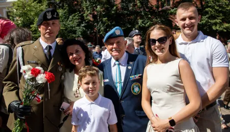 Promocja oficerska na Rynku Staromiejskim