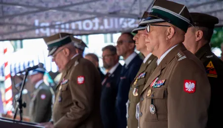 Promocja oficerska na Rynku Staromiejskim