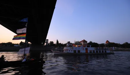 9. Festiwal Wisły - nocna parada łodzi i statków, widowisko światło-dźwięk