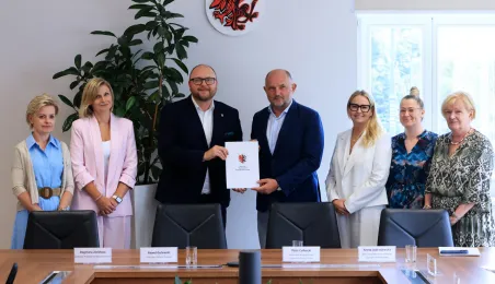 Podpisanie umowy na dofinansowanie do utworzenia Zakładu Aktywności Lokalnej w Toruniu