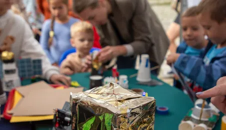 Odkrywcy - piknik naukowy przy CN Młyn Wiedzy