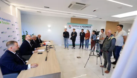 Podpisanie porozumienia dot. połączenia autobusowego z Łysomicami