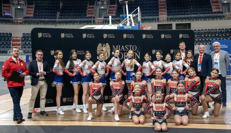 Cheerleading to sport