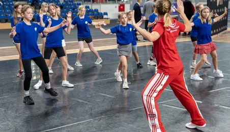 Cheerleading to sport