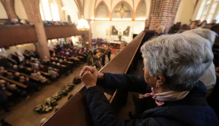 Pogrzeb ks. Stanisława Kardasza - Msza św.