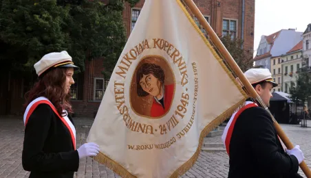 Uroczysta inauguracja roku akademickiego 2025/2026 - złożenie kwiatów