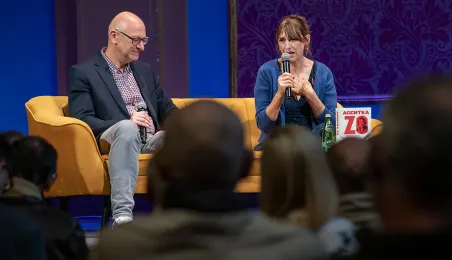 Spotkanie z Clare Mulley, autorką książki "Agentka Zo. Historia Elżbiety Zawackiej"