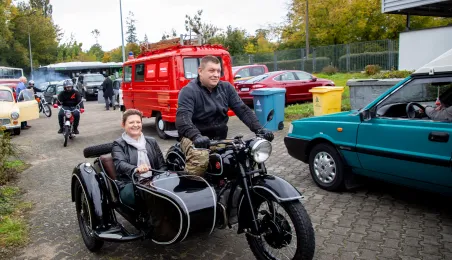 70 lat toruńskiej "Samochodówki", parada