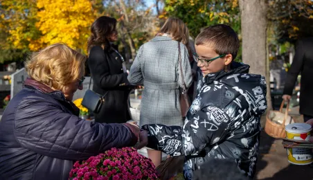 Coroczna kwesta na renowację nagrobków na cmentarzu św.Jerzego