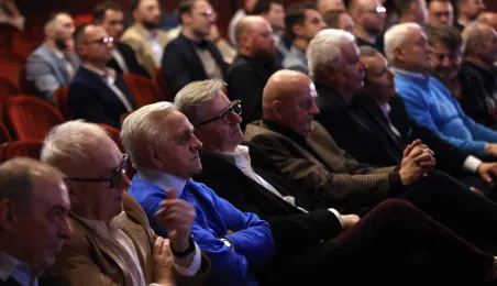 Toruń świętuje 100-lecie hokeja na lodzie