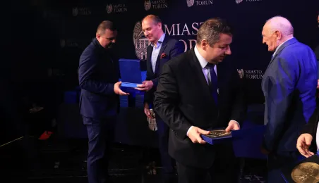 Toruń świętuje 100-lecie hokeja na lodzie