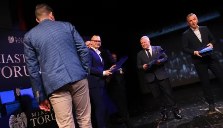 Toruń świętuje 100-lecie hokeja na lodzie