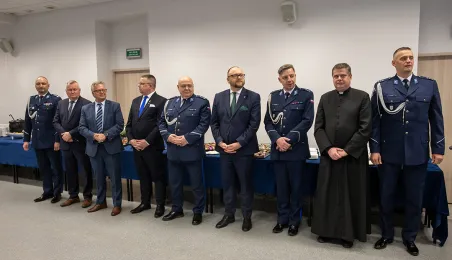 Z życzeniami spokojnej służby