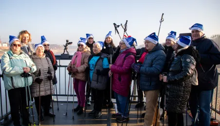 Anielski strażnik ruchu i zdrowia na moście, 19.12.2025