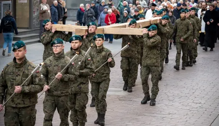 Droga Krzyżowa ulicami Torunia
