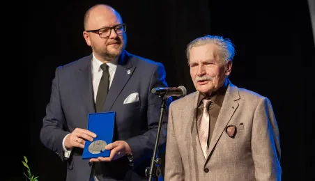 Medal Honorowy „Thorunium” dla Władysława Owczarzaka