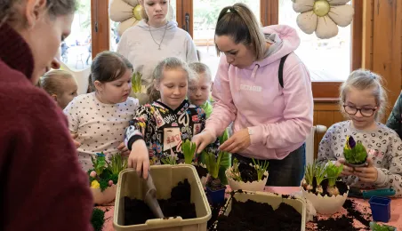 Leśne poszukiwanie pisanek na Barbarce