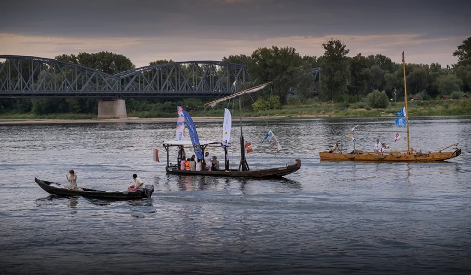 Regaty Między Mostami