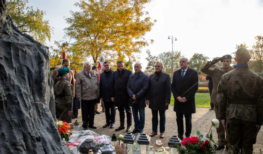 W hołdzie ks. Jerzemu Popiełuszce