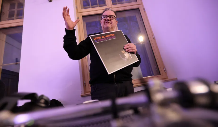 Muzyczna podróż z Hirkiem Wroną