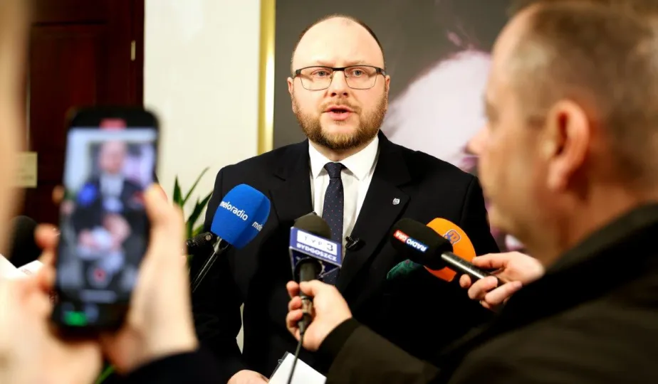 Nadzwyczajna sesja Rady Miasta i poprzedzający ją briefing prasowy