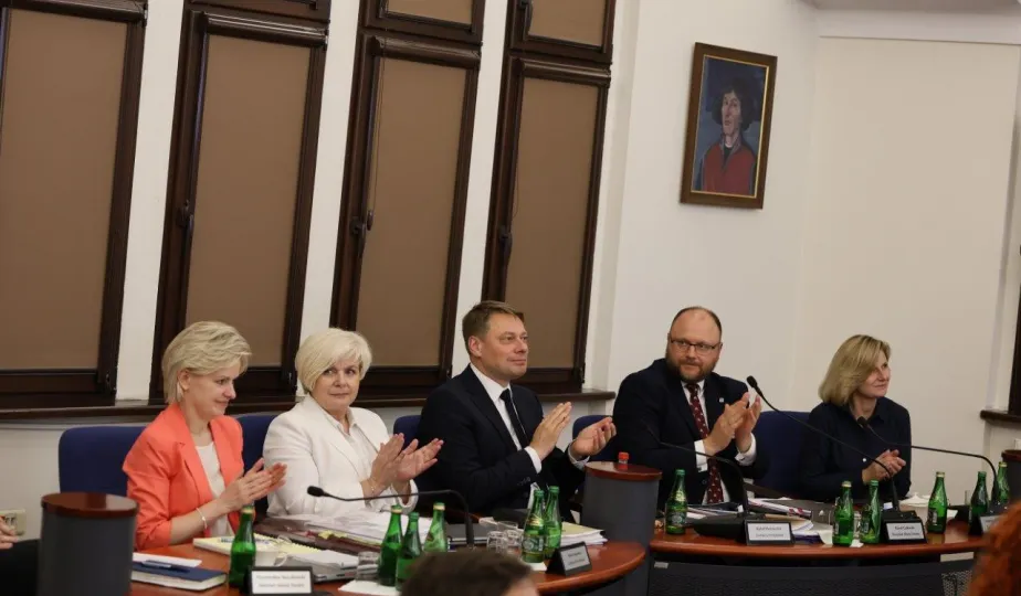 Prezydent Paweł Gulewski z absolutorium