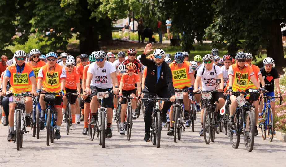 Pofrekwencyjny rajd rowerowy