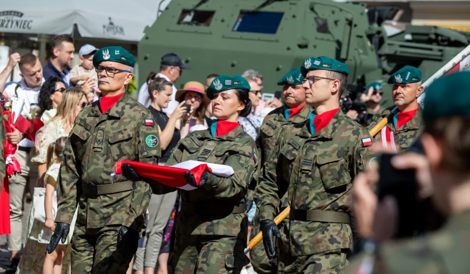 Promocja oficerska na Rynku Staromiejskim