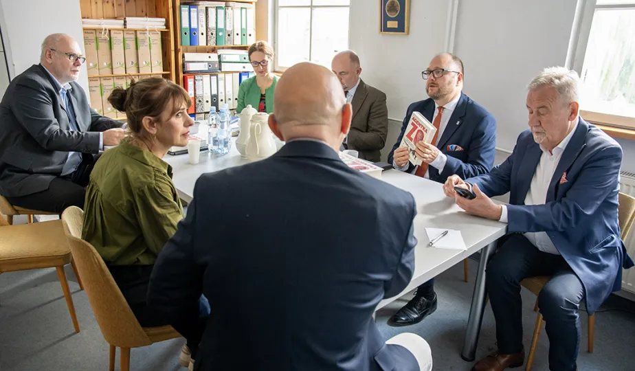 Wkrótce spotkanie z autorką „Agentki Zo. Historia Elżbiety Zawackiej”