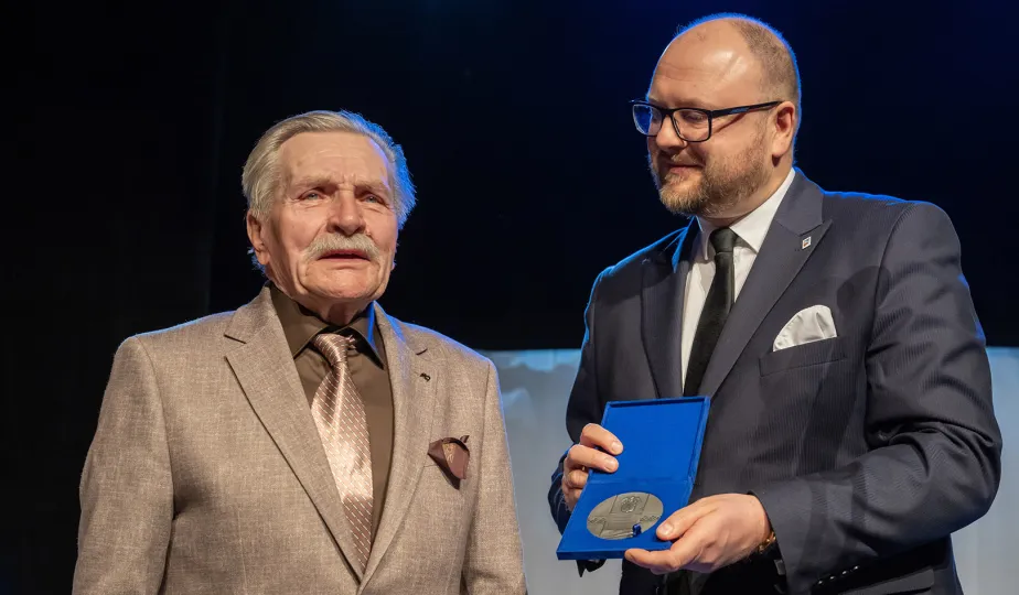 Medal Honorowy „Thorunium” dla Władysława Owczarzaka