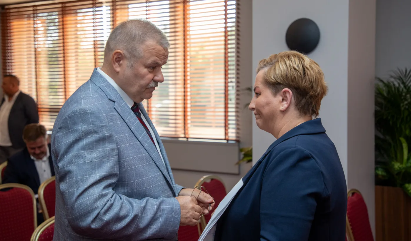 Rozmawiają o bezpieczeństwie ruchu drogowego