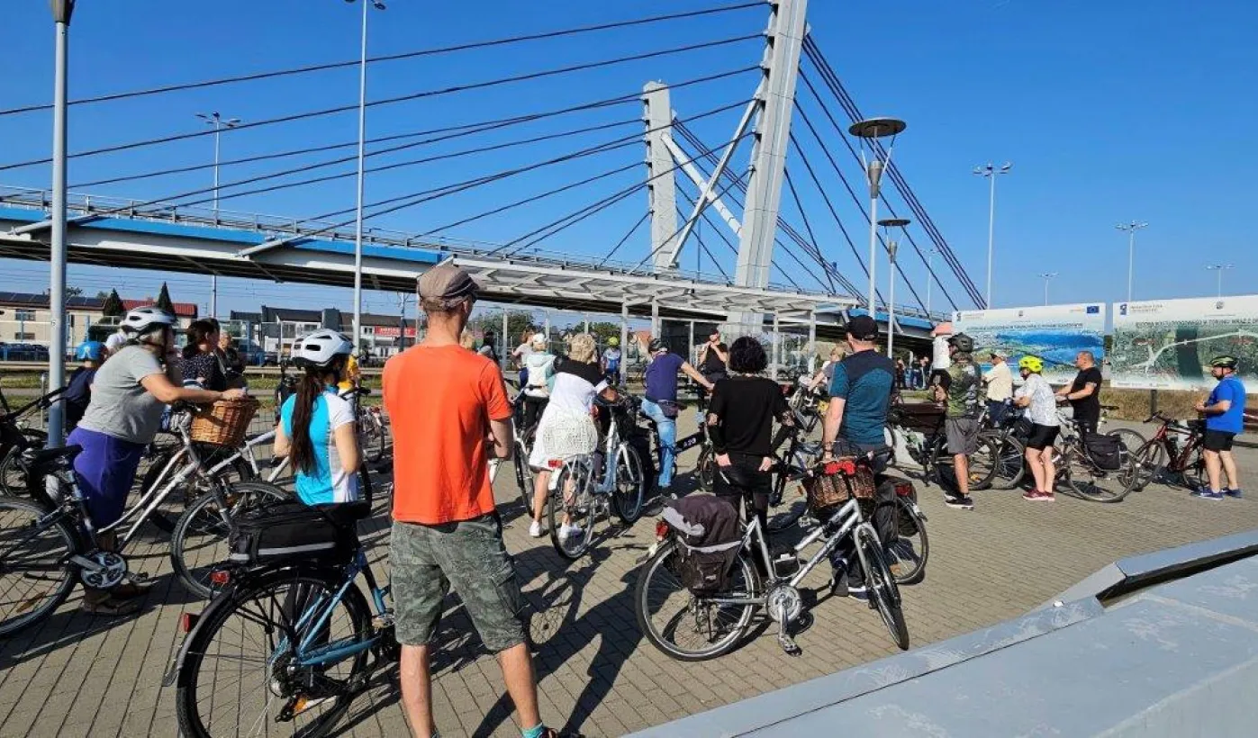 Widok na Toruń - rajd rowerowy, spływ i wycieczka