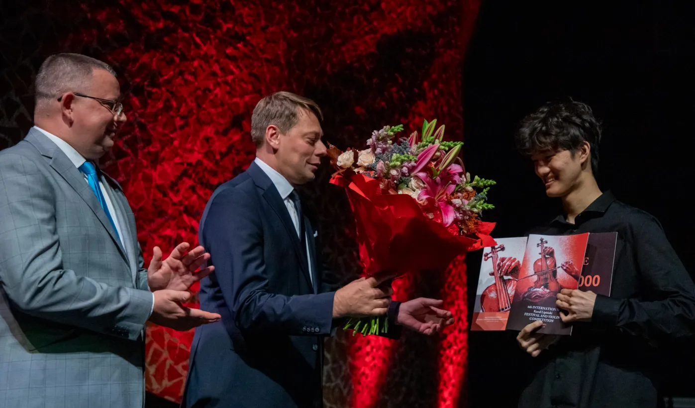 Ceremonia rozdania nagród 6. Międzynarodowego Konkursu Skrzypcowego im. Karola Lipińskiego