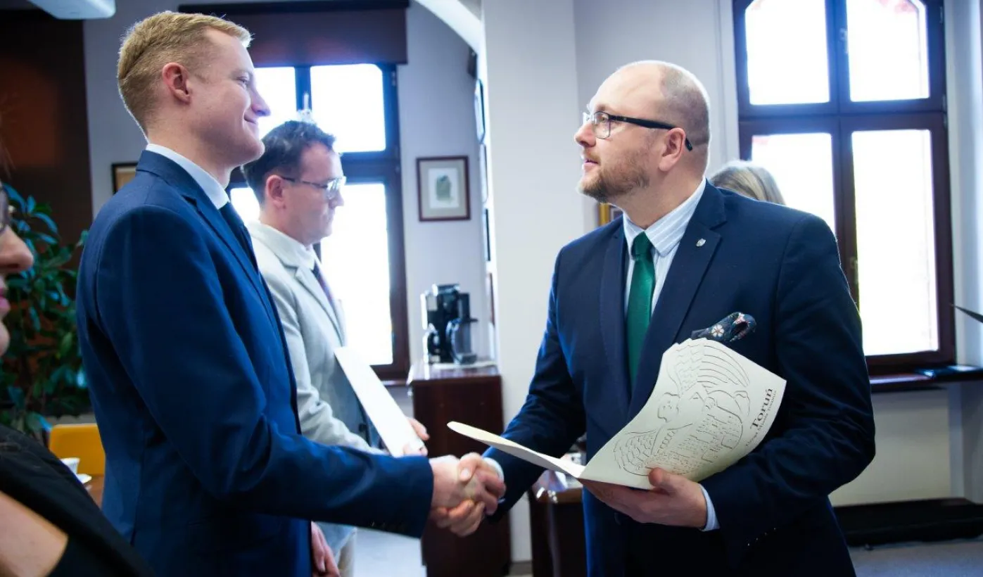 Ślubowanie nowych pracowników urzędu, 11.10.2024