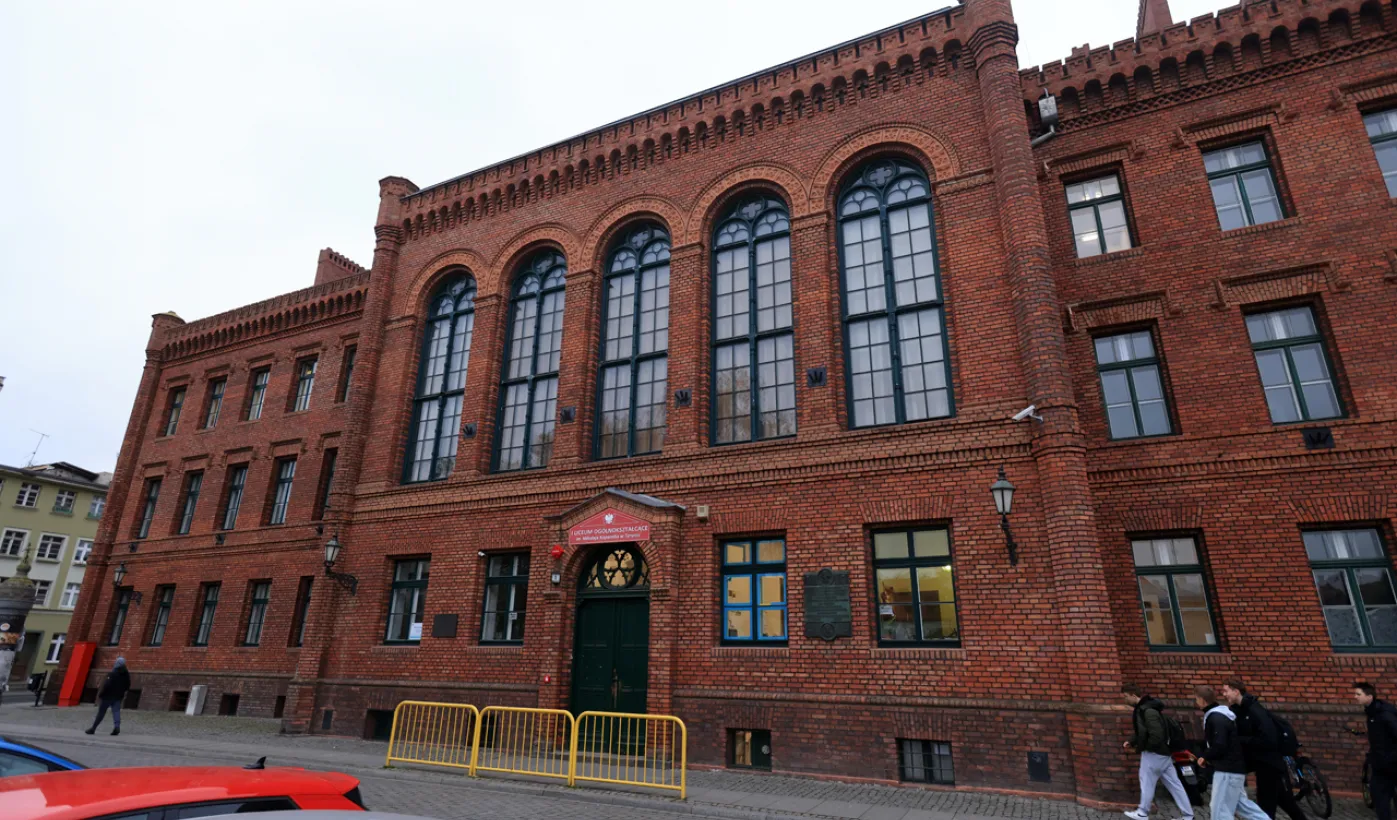 Budynek I LO, fot. Sławomir Kowalski