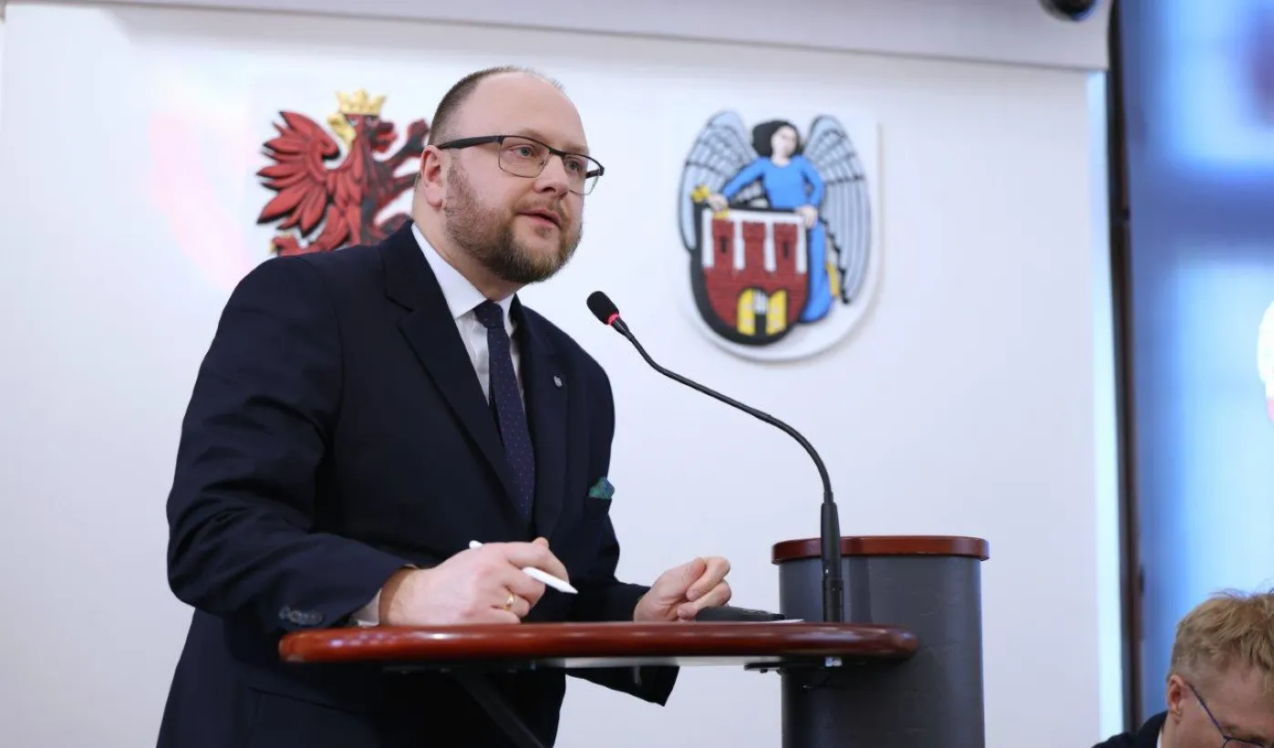 Nadzwyczajna sesja Rady Miasta i poprzedzający ją briefing prasowy