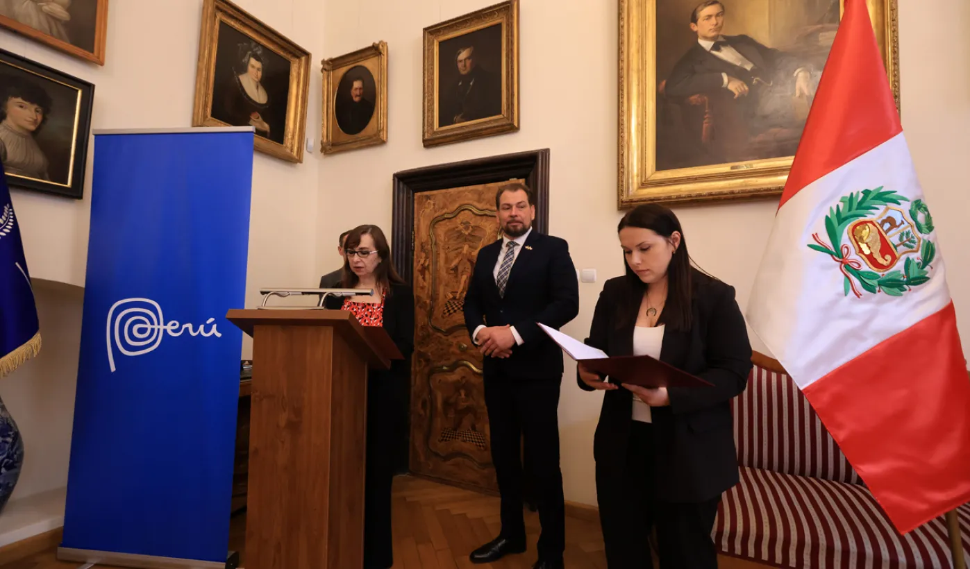 Wręczenie nominacji konsulowi honorowemu Peru w Toruniu