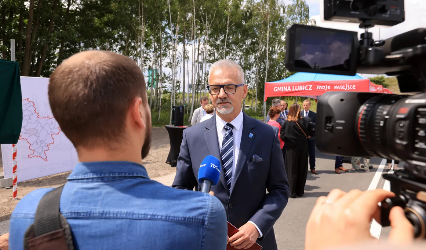 Toruń połączony z Lubiczem