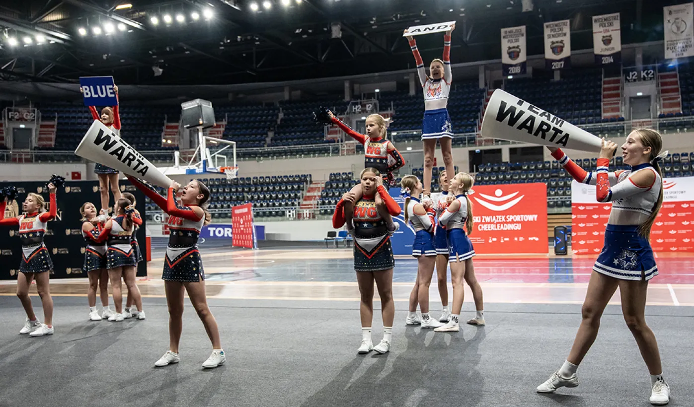 Cheerleading to sport