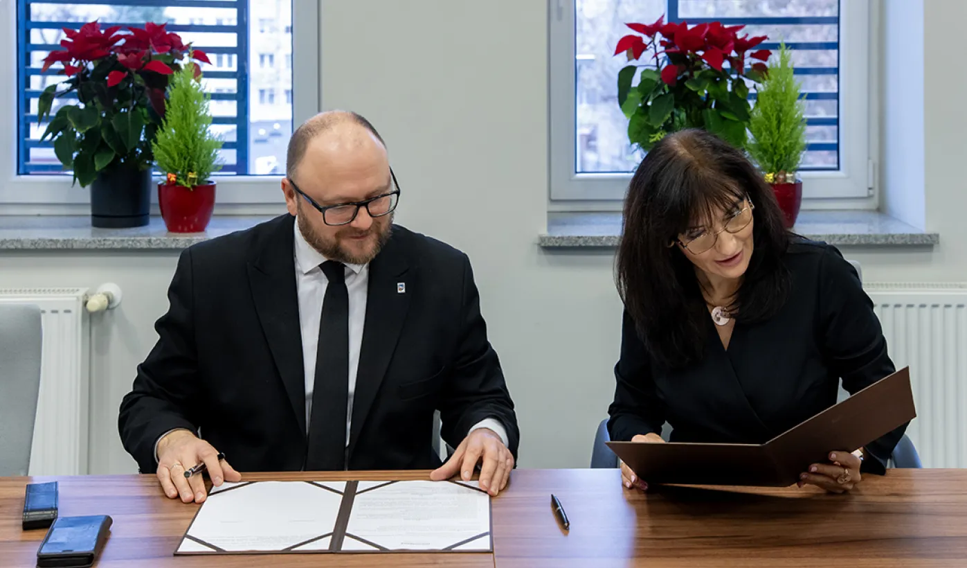 Podpisanie umowy Gminy Miasta Toruń z Uniwersytetem Merito WSB