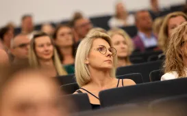 Nauczyciele dyplomowani odebrali akty nadania stopnia awansu