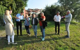 Przekazanie terenu do badań archeologom z UMK