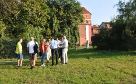 Przekazanie terenu do badań archeologom z UMK