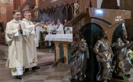 Nabożeństwo z okazji poświęcenia bazyliki katedralnej pw. śś. Jana Chrzciciela i Jana Ewangelisty. 