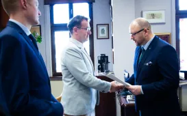 Ślubowanie nowych pracowników urzędu, 11.10.2024