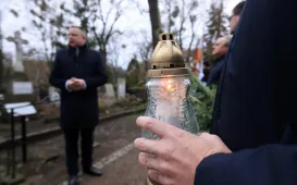 Pamiętamy o Honorowych Obywatelach Miasta: Wandzie Szuman i o. Władysławie Wołoszynie